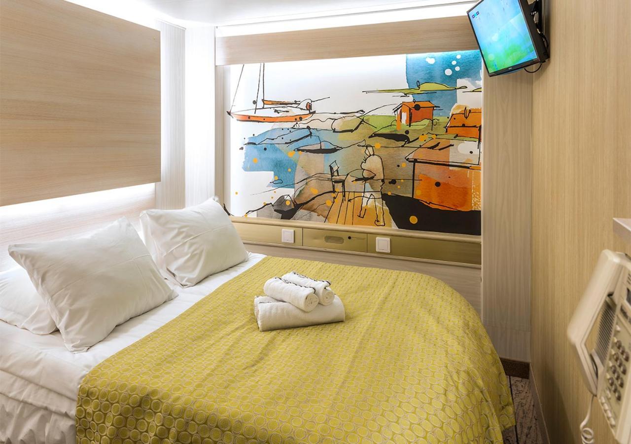 ホテル Viking Line Ferry Viking Cinderella - 2-Night Cruise Stockholm-Helsinki-ストックホルム 部屋 写真