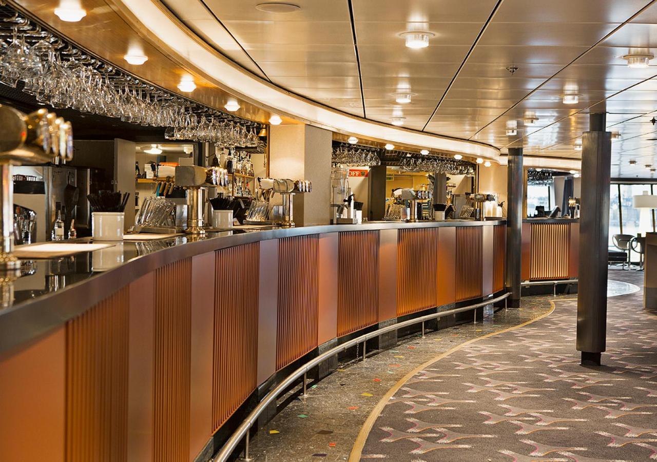 ホテル Viking Line Ferry Viking Cinderella - 2-Night Cruise Stockholm-Helsinki-ストックホルム エクステリア 写真