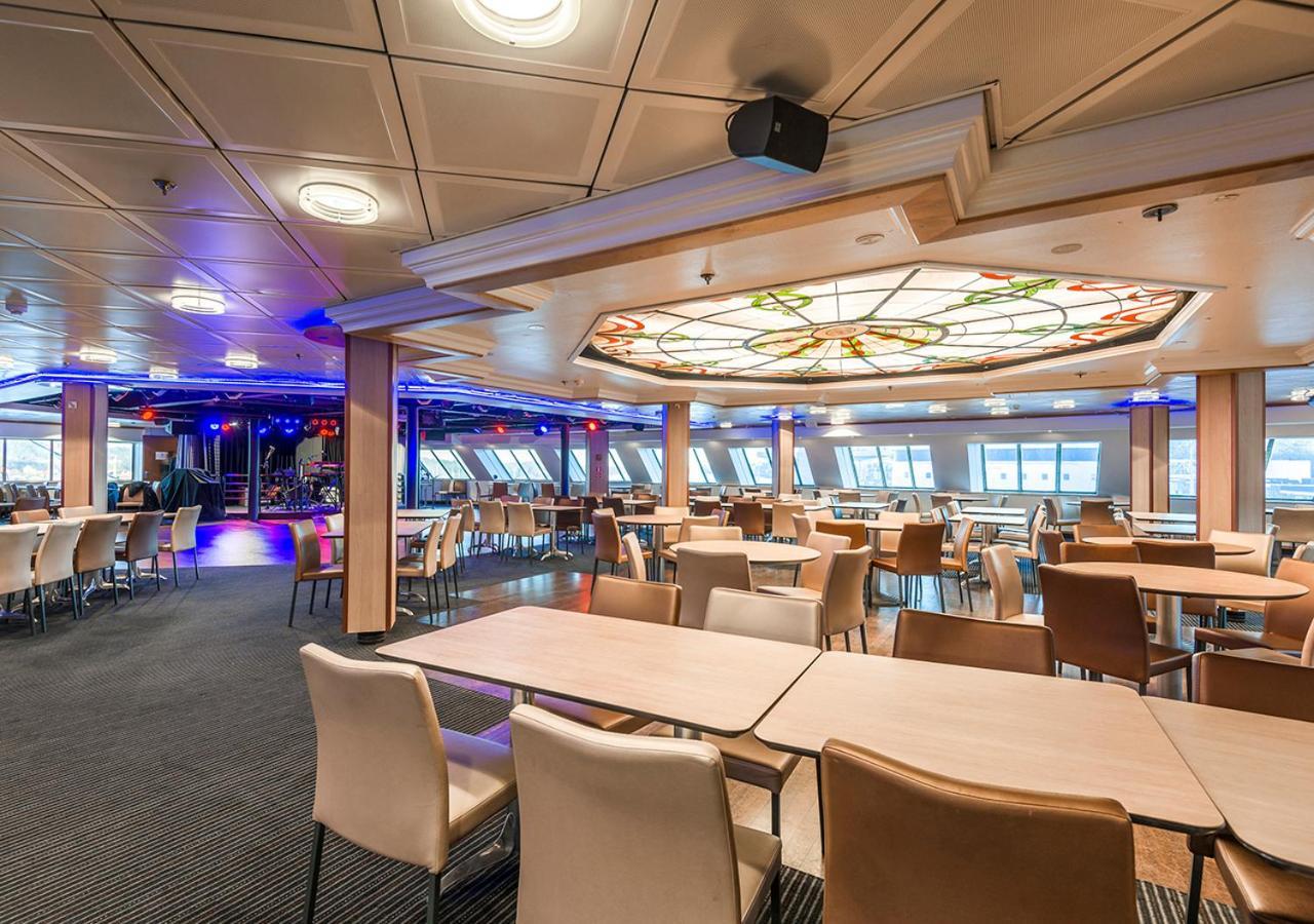 ホテル Viking Line Ferry Viking Cinderella - 2-Night Cruise Stockholm-Helsinki-ストックホルム エクステリア 写真