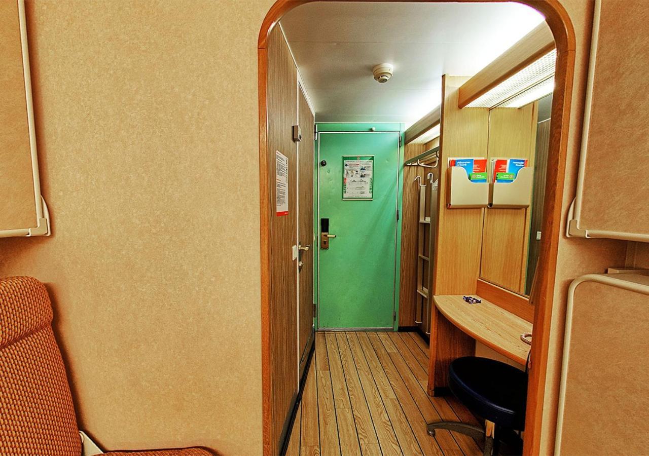 ホテル Viking Line Ferry Viking Cinderella - 2-Night Cruise Stockholm-Helsinki-ストックホルム 部屋 写真