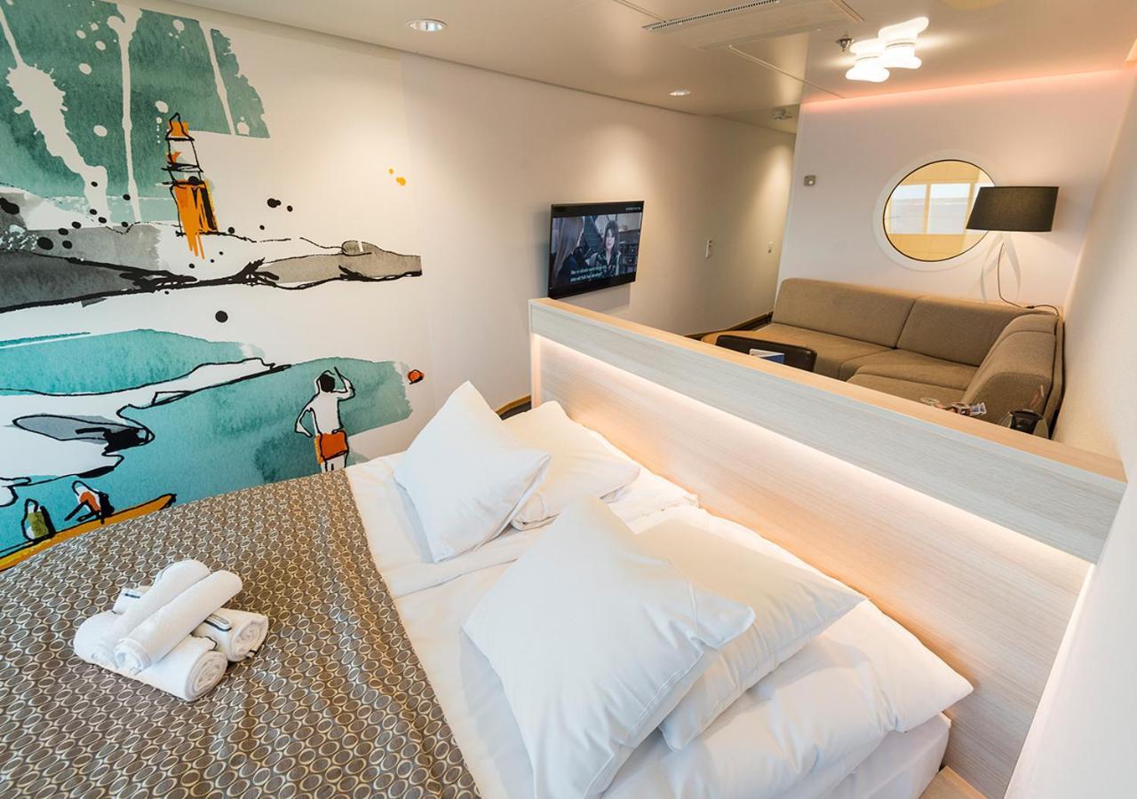 ホテル Viking Line Ferry Viking Cinderella - 2-Night Cruise Stockholm-Helsinki-ストックホルム 部屋 写真